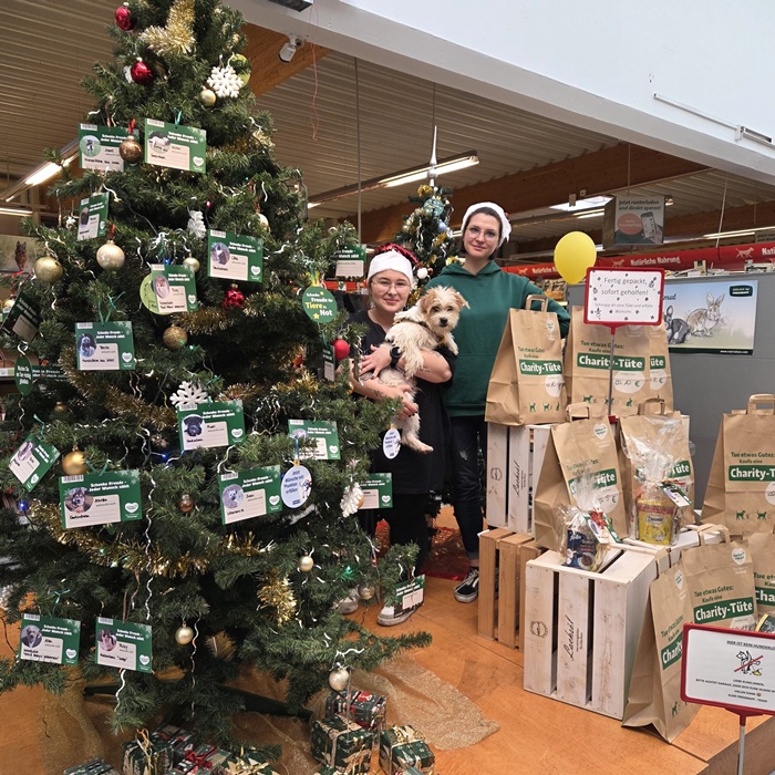 Wunschbaum-Aktion im Fressnapf